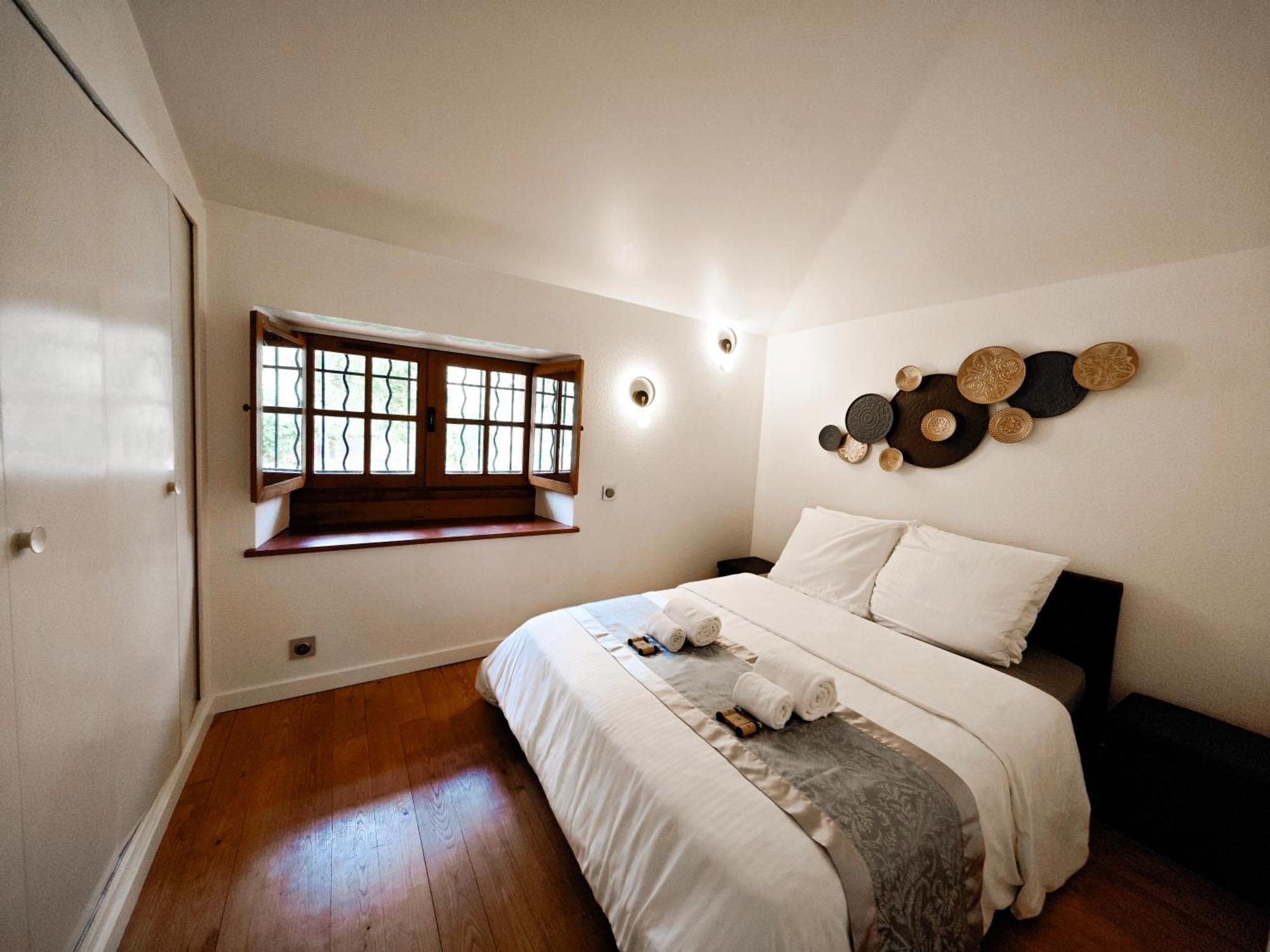 Villa Tagibao Avec Piscine Chauffee Et Spa Lesterps Buitenkant foto