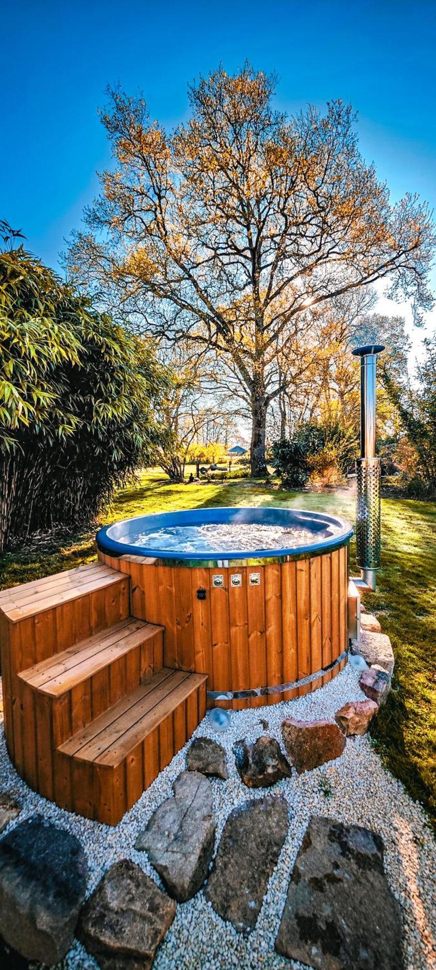 Villa Tagibao Avec Piscine Chauffee Et Spa Lesterps Buitenkant foto